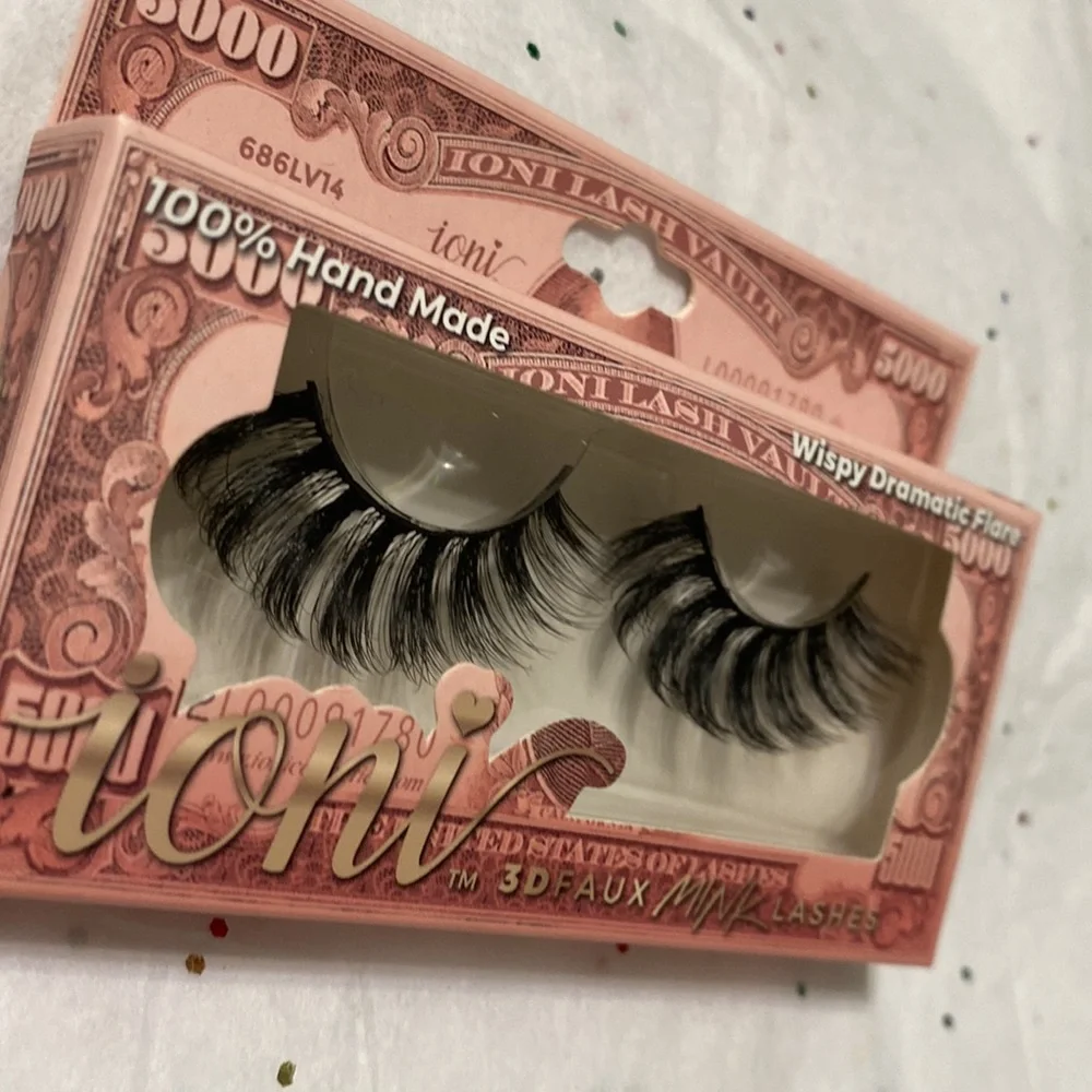 💎IONI VAULT LASHES💎 - Picture 2 of 4